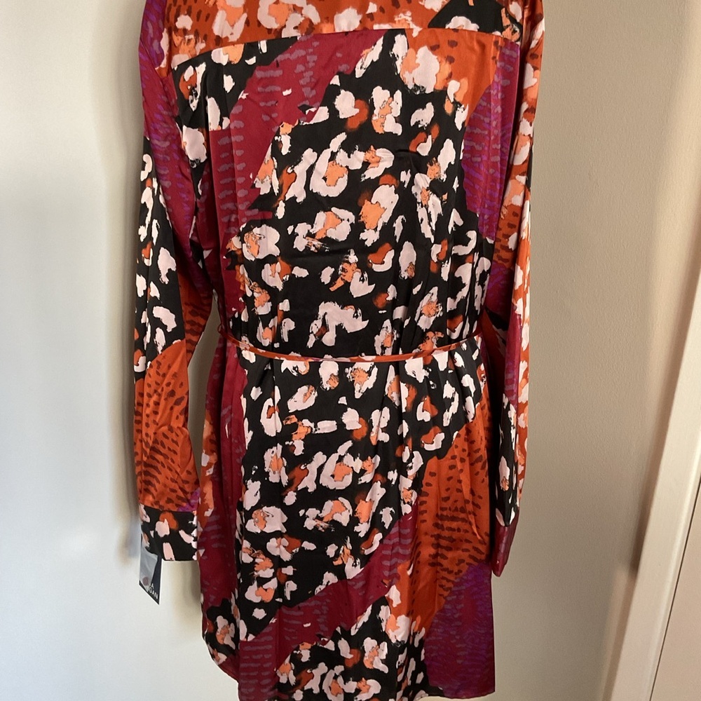 NWT Donna Morgan Floral Mini Dress - Long sleeves and V-neck design Size 18 - Picture 8 of 8